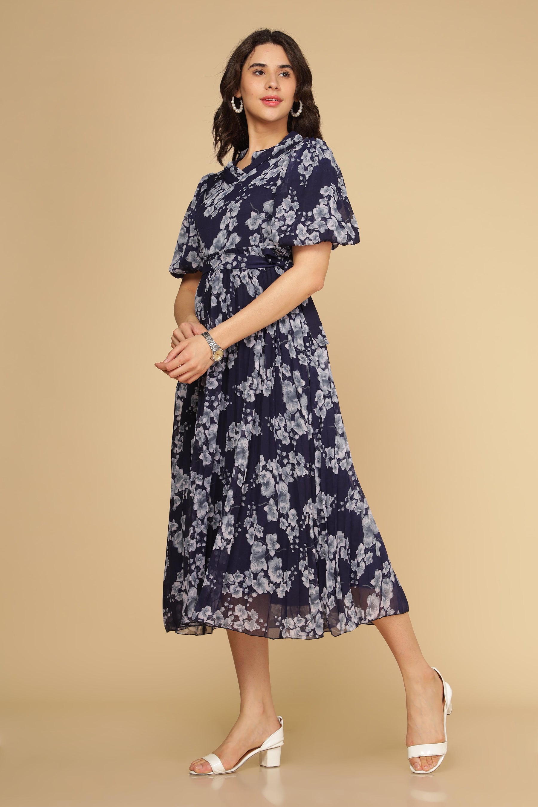 Navy floral pleated maxi dress for elegant summer styling.