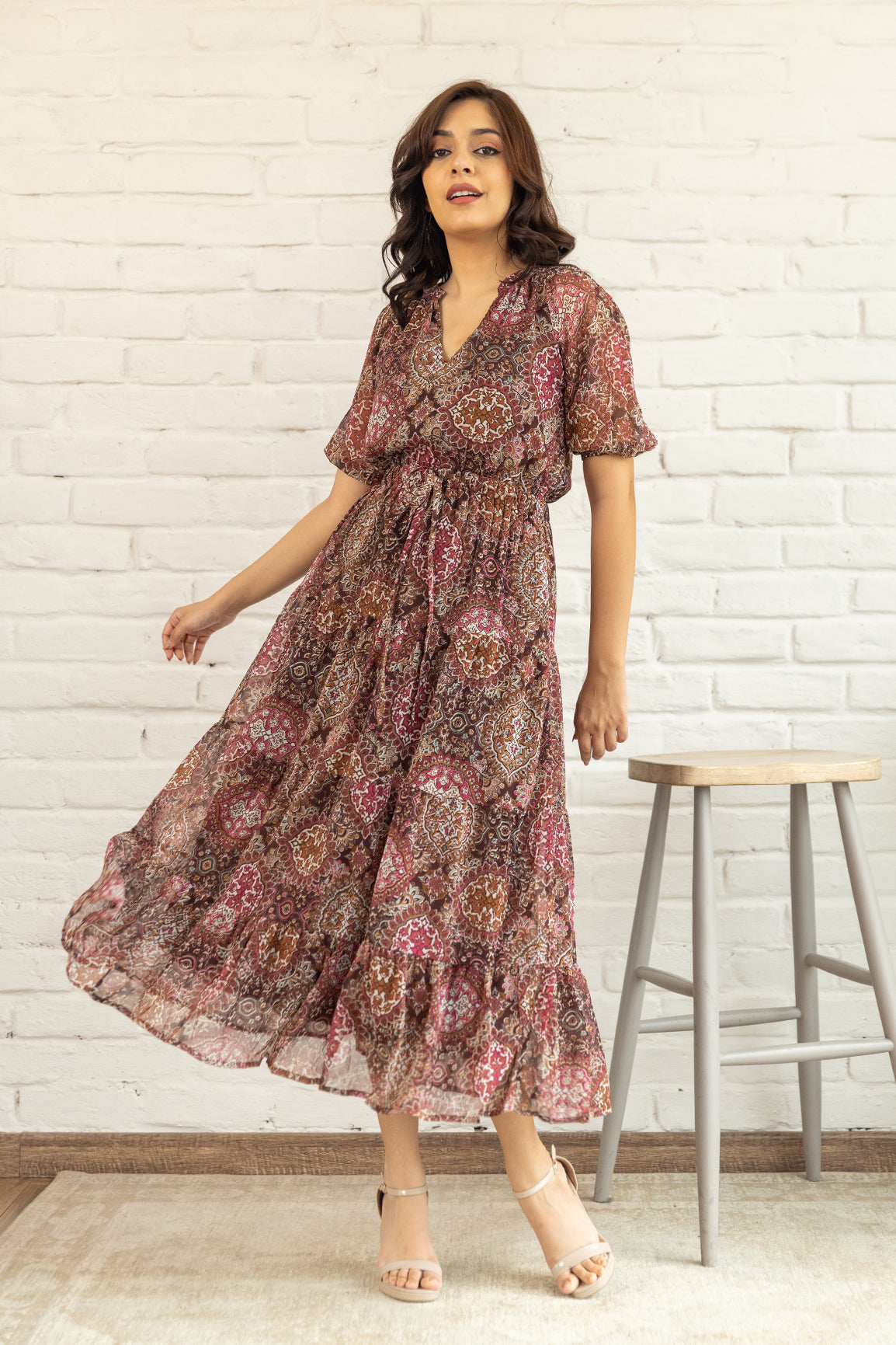 BROWN PAISLEY PRINTED MAXI - POLAGO PLUS