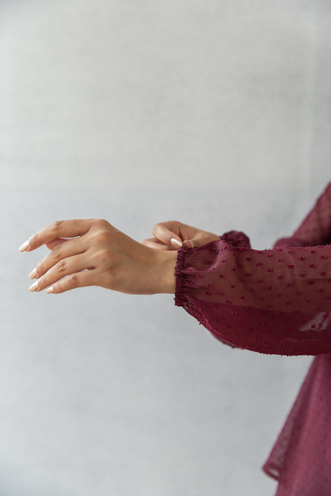 BURGUNDY MIDI DRESS