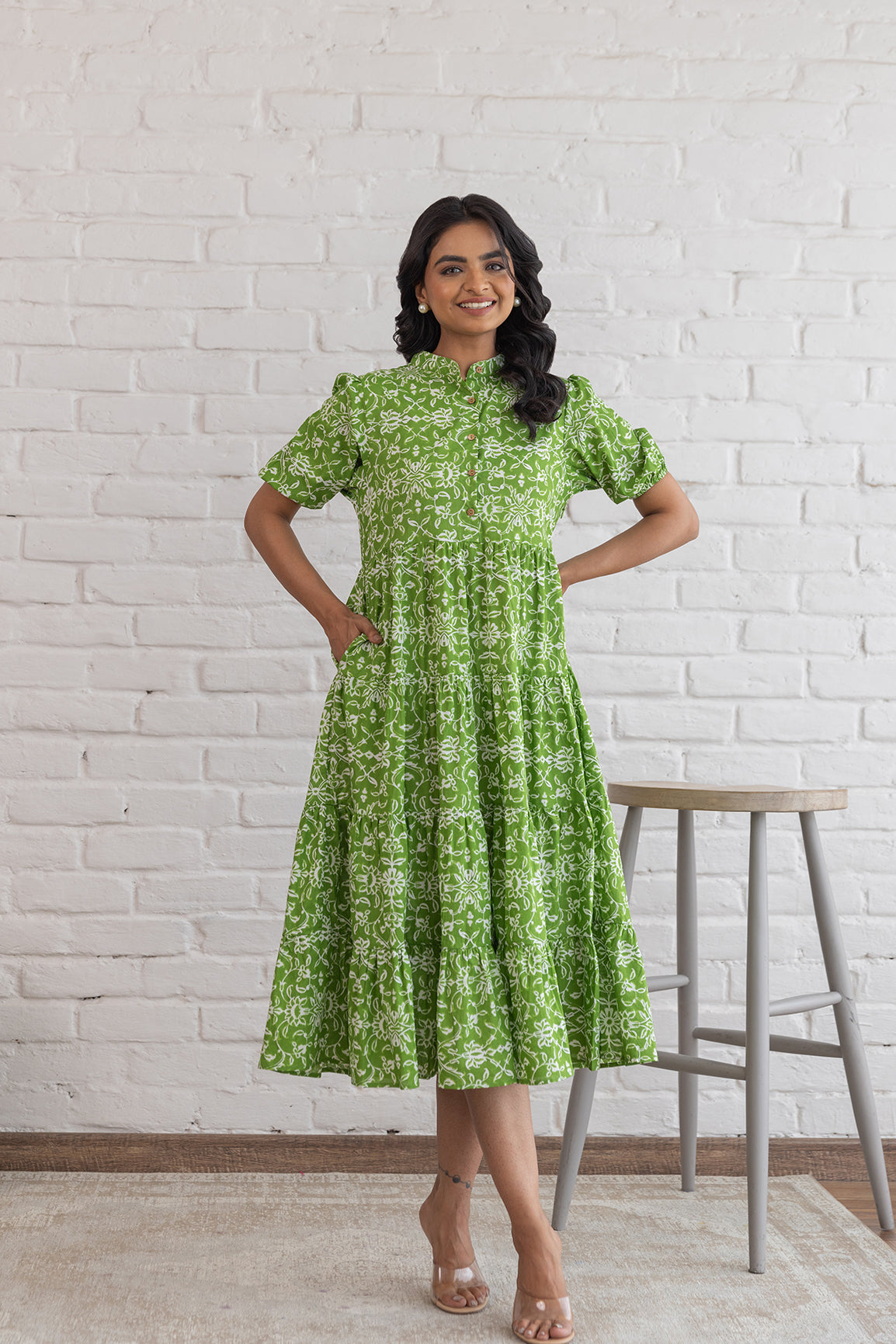 Beautiful green cotton maxi dress with floral patterns.